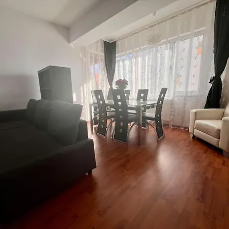 Апартаменты Quadra Place *